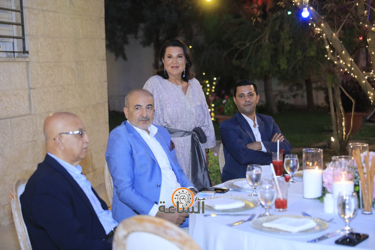 Madar Al-Saa Images 0.2114274303190965