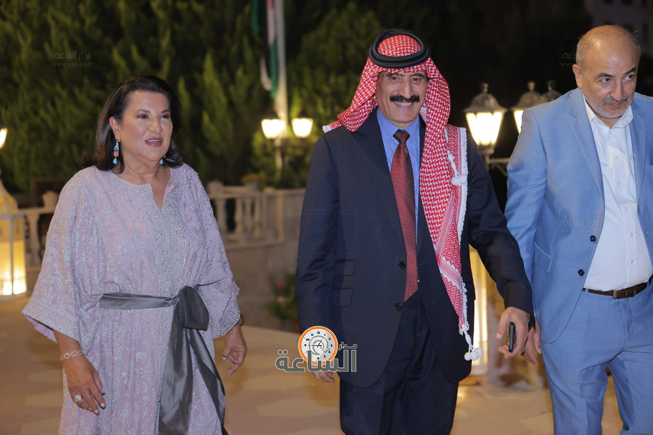 Madar Al-Saa Images 0.8591348541950318