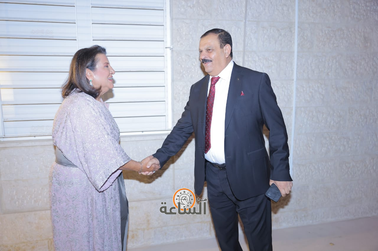 Madar Al-Saa Images 0.7688677718601303