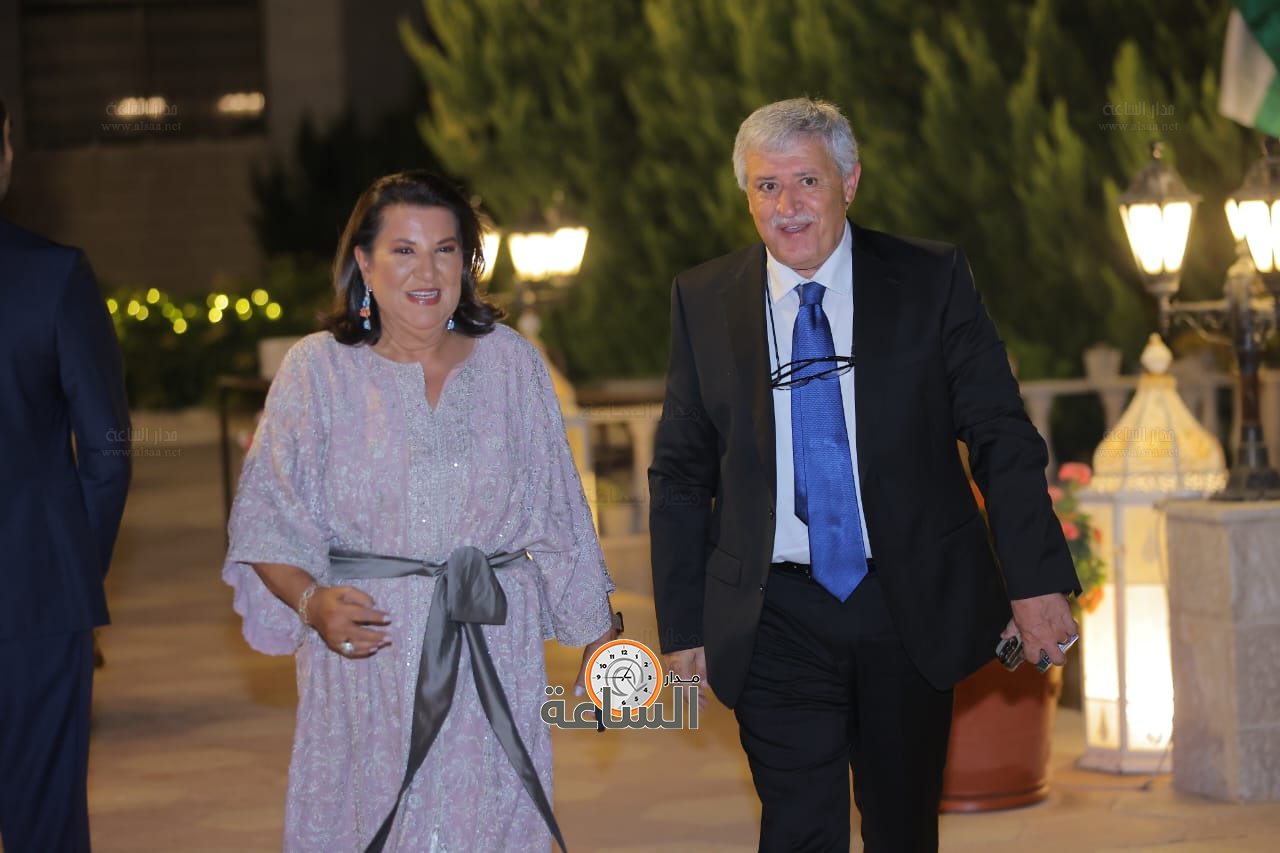 Madar Al-Saa Images 0.12118950956017216