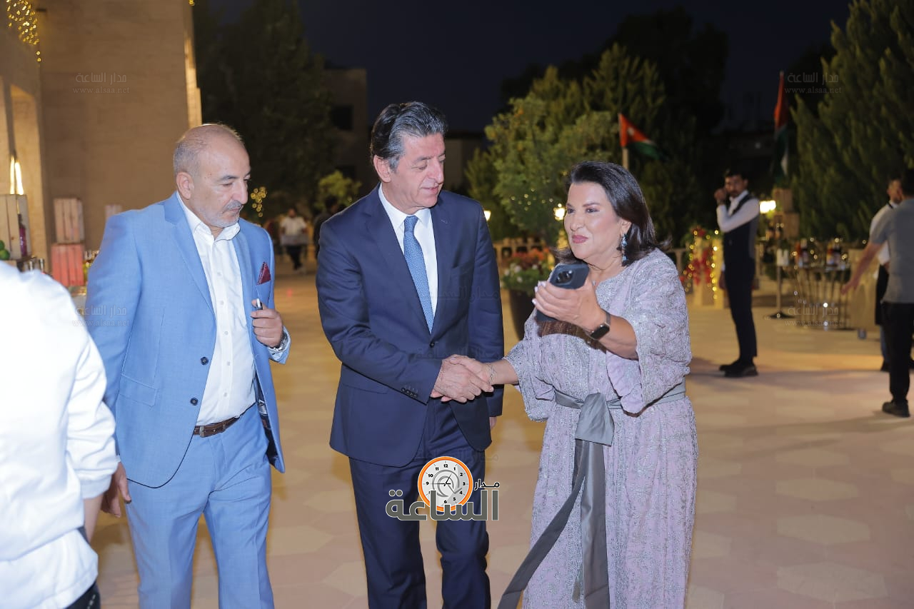 Madar Al-Saa Images 0.361960221609398