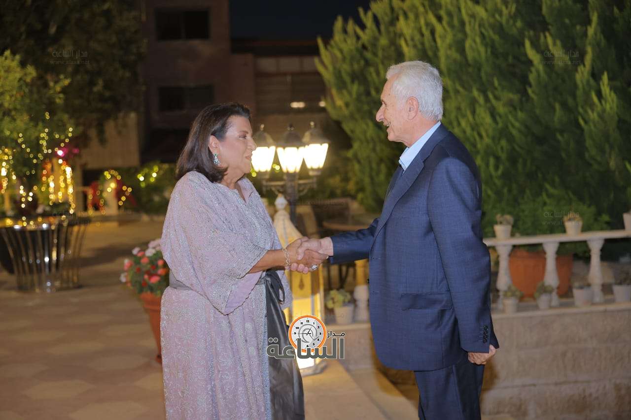 Madar Al-Saa Images 0.5693887596720044