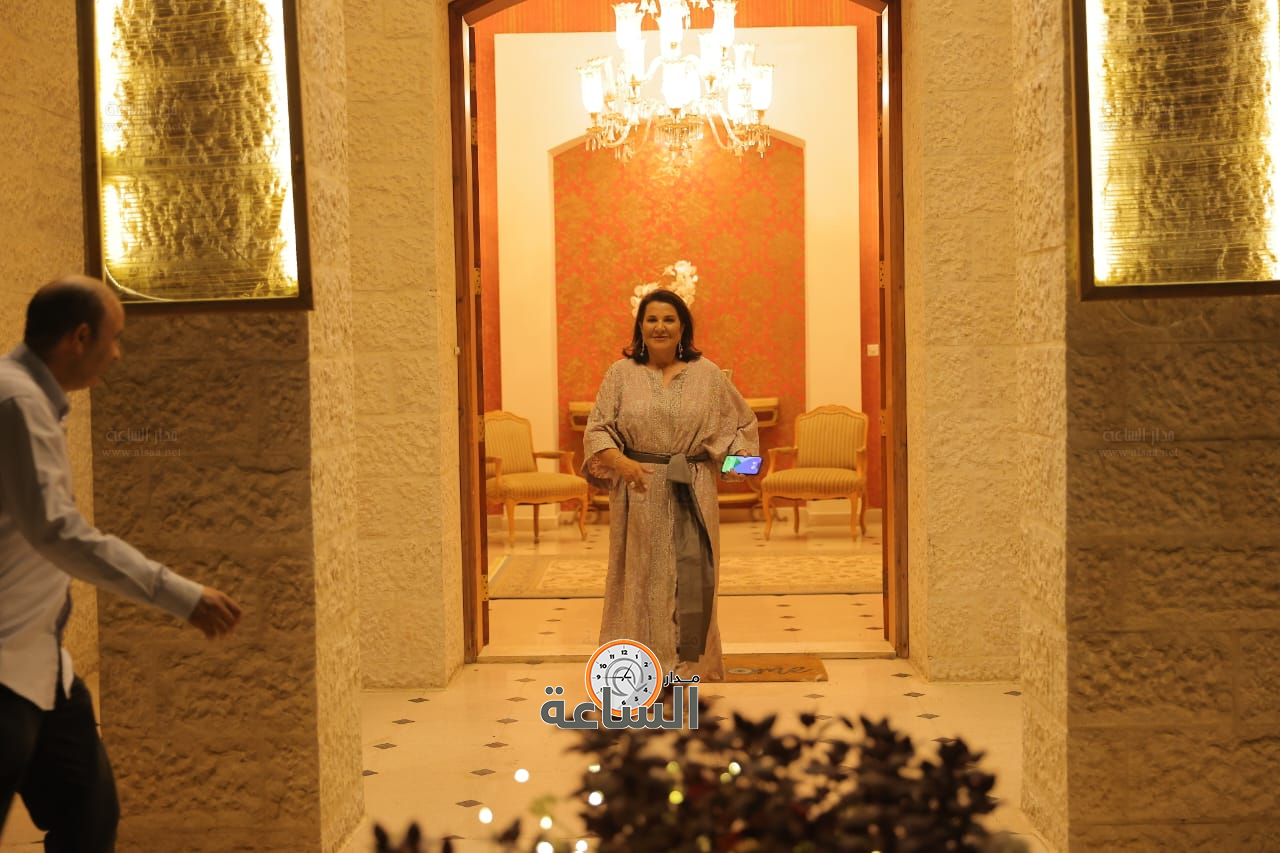 Madar Al-Saa Images 0.018617275710283154