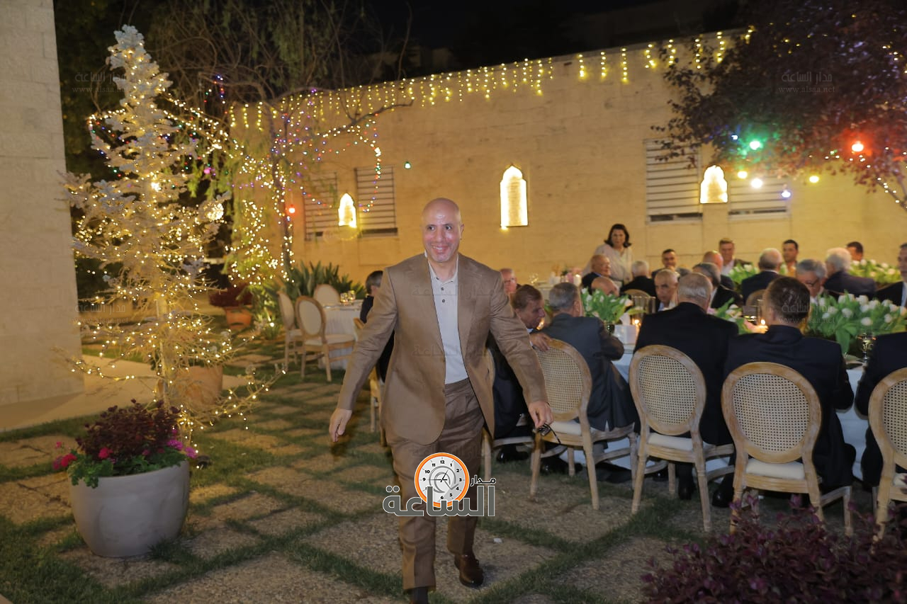 Madar Al-Saa Images 0.7895172743235604