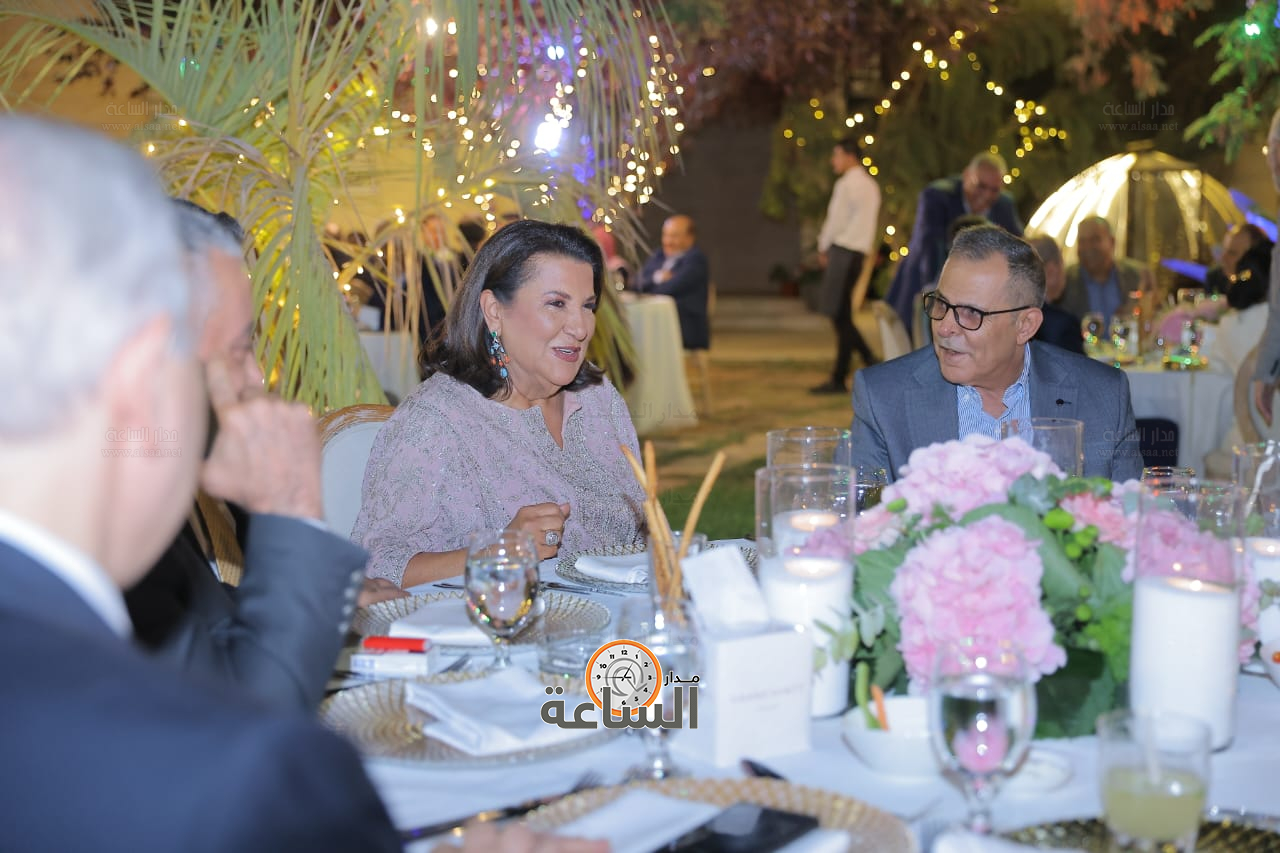 Madar Al-Saa Images 0.4394968035259825