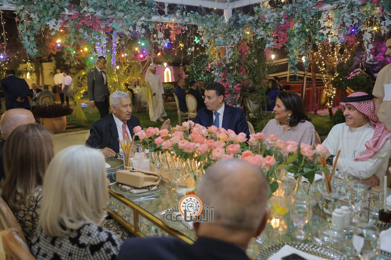 Madar Al-Saa Images 0.09016316990854656