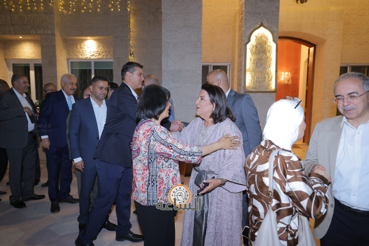 Madar Al-Saa Images 0.4657278054738173