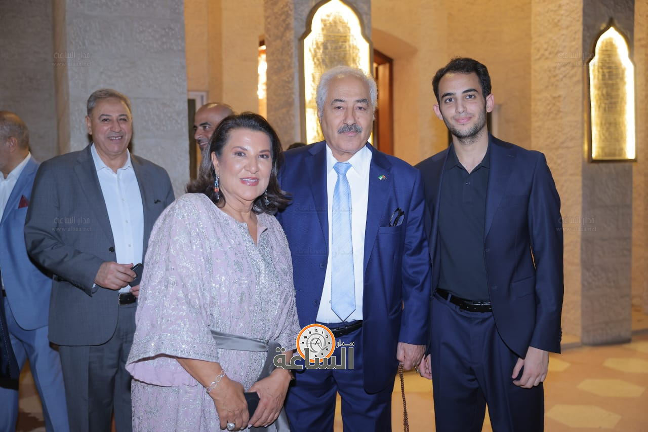 Madar Al-Saa Images 0.8408416528416873