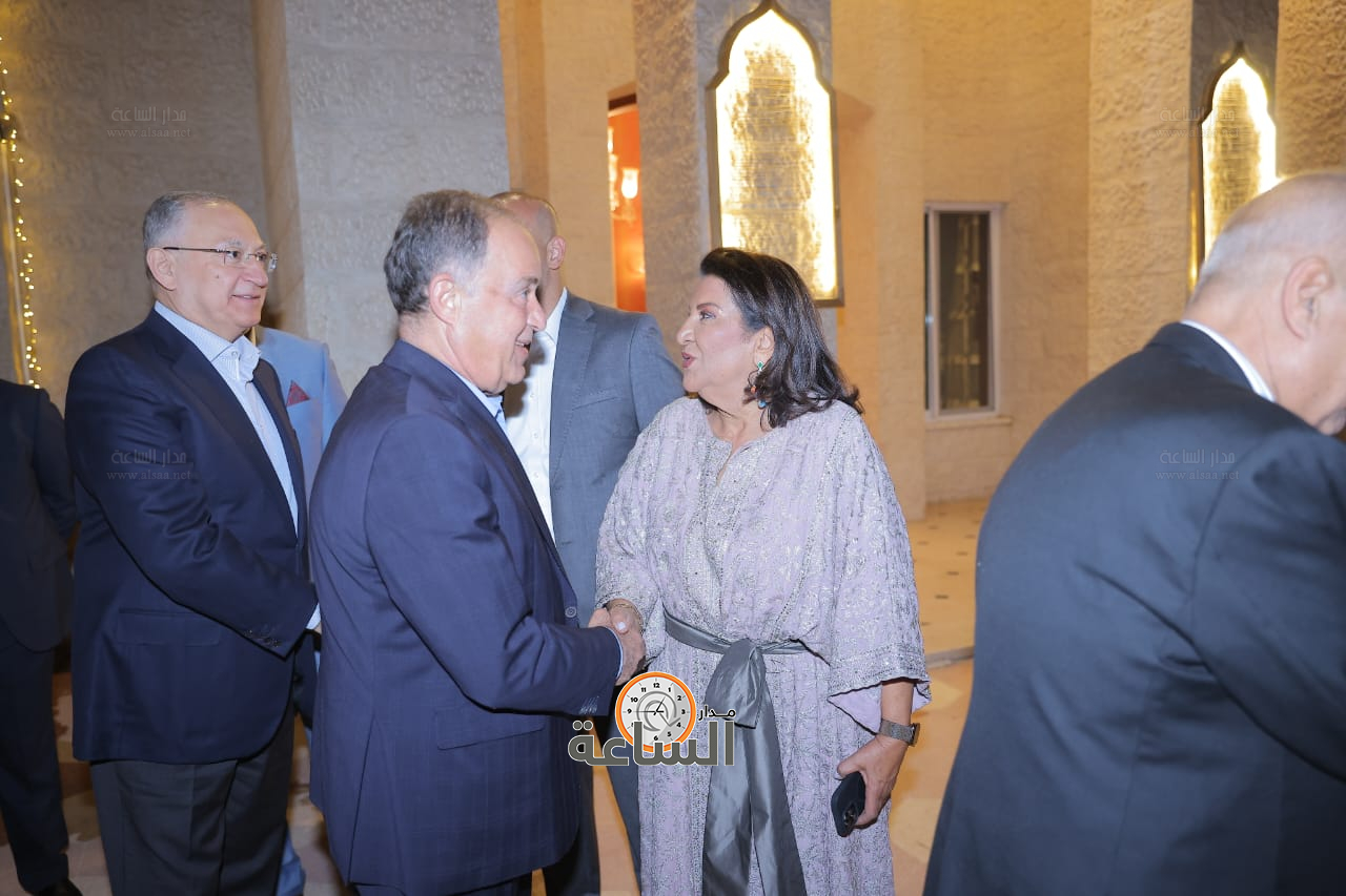 Madar Al-Saa Images 0.7679400370977034