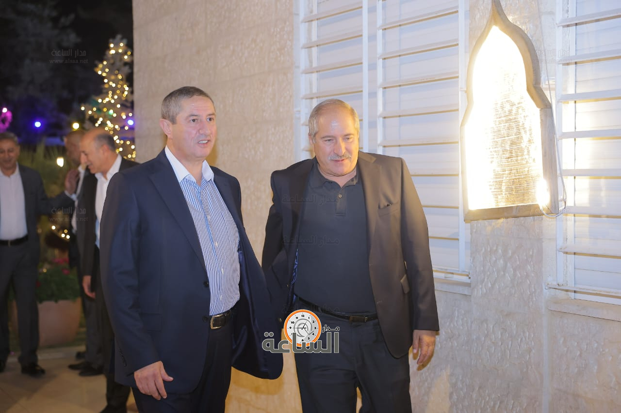 Madar Al-Saa Images 0.5956765158075159