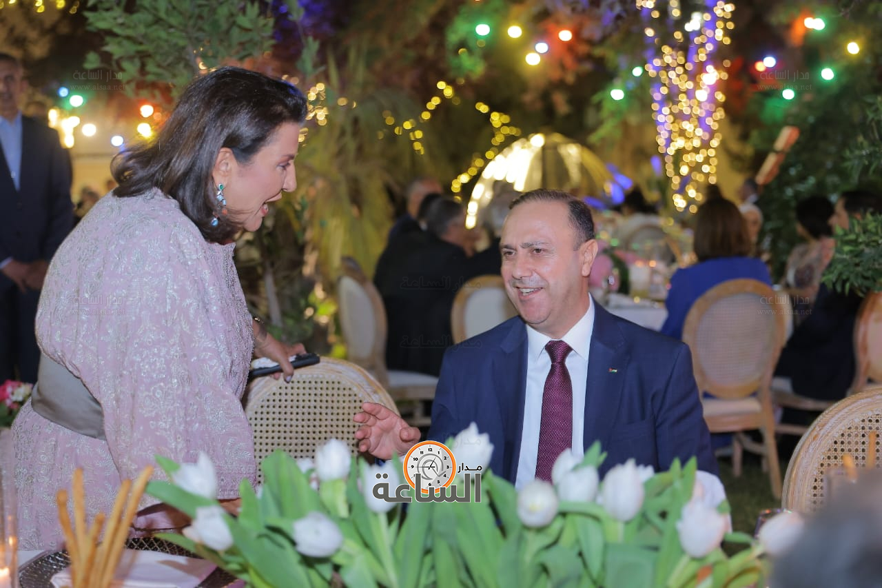 Madar Al-Saa Images 0.5360397986879176