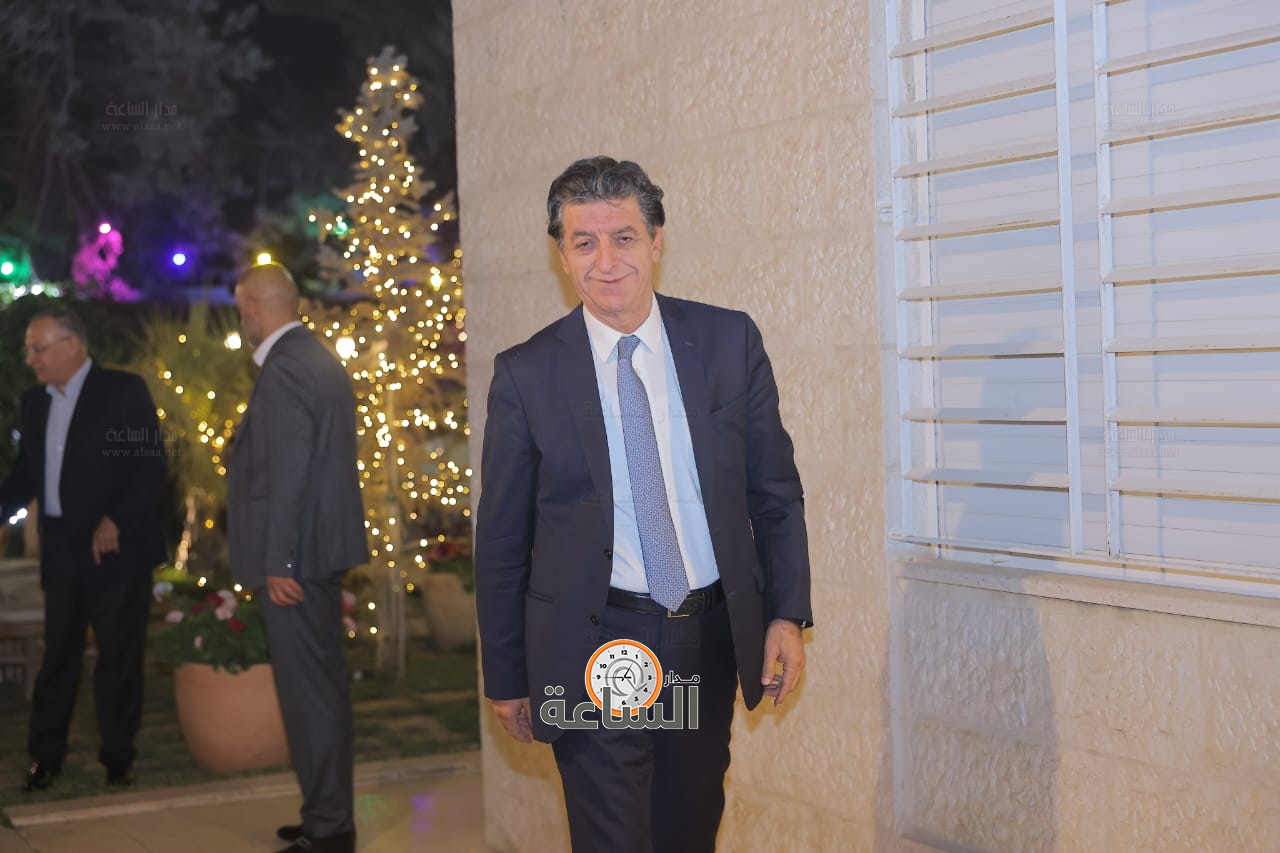 Madar Al-Saa Images 0.9191703051619743