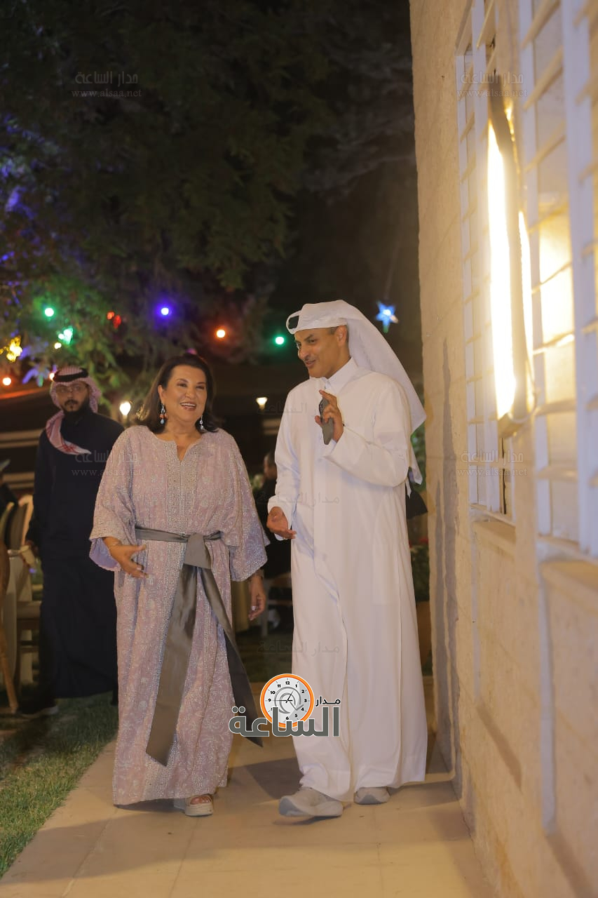 Madar Al-Saa Images 0.8722199024982868