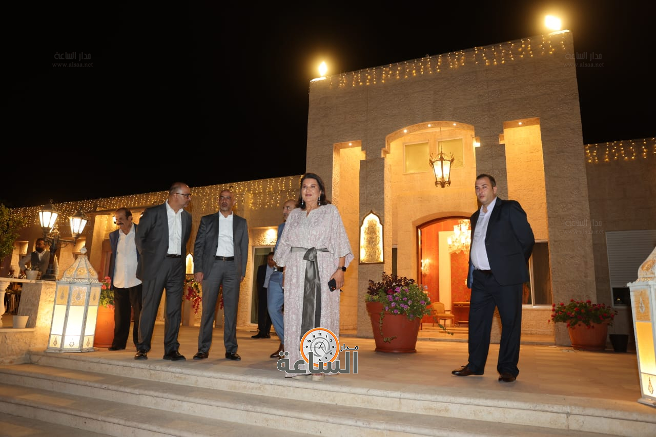 Madar Al-Saa Images 0.7374836505845084