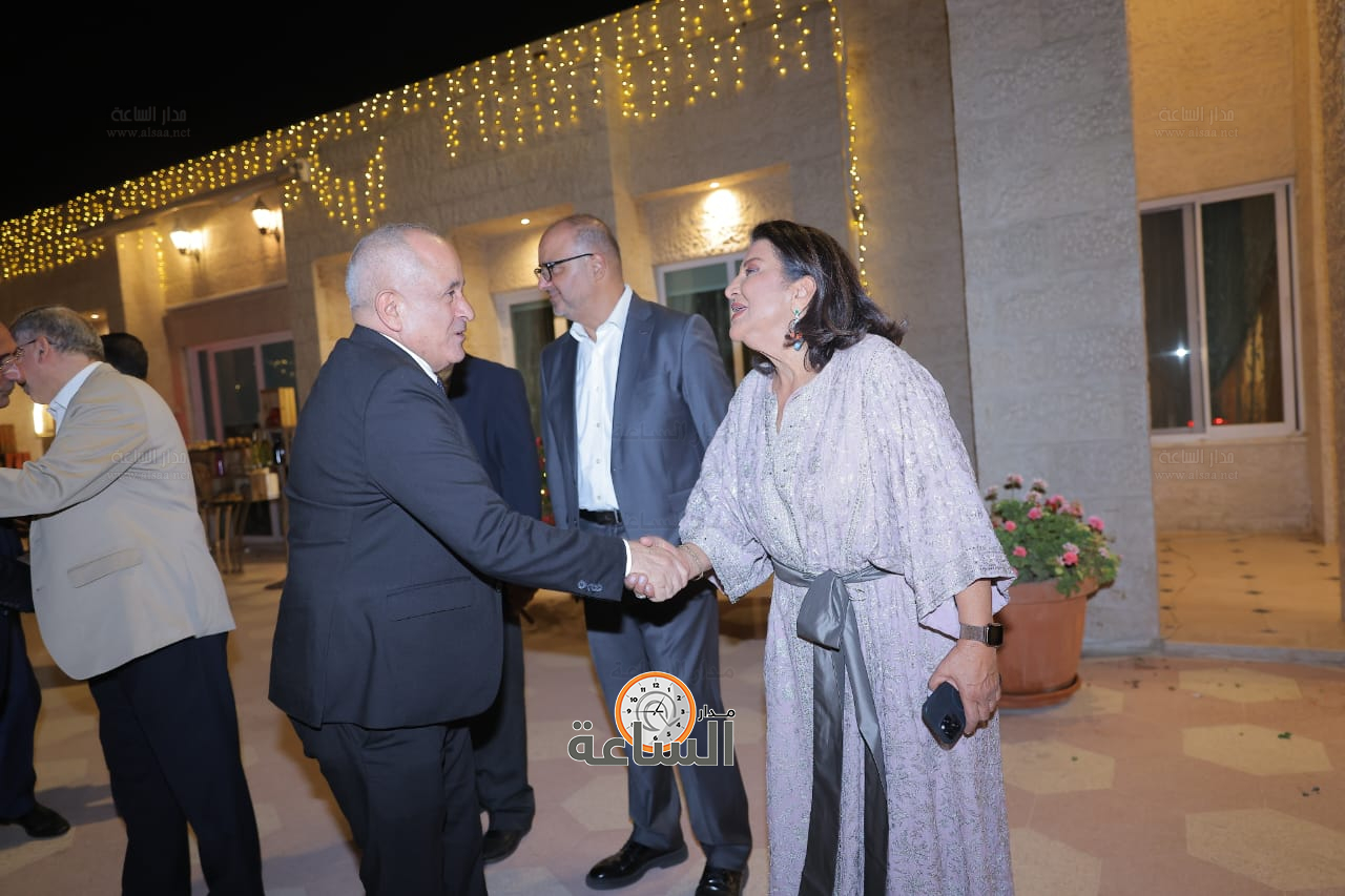 Madar Al-Saa Images 0.34648010048537736