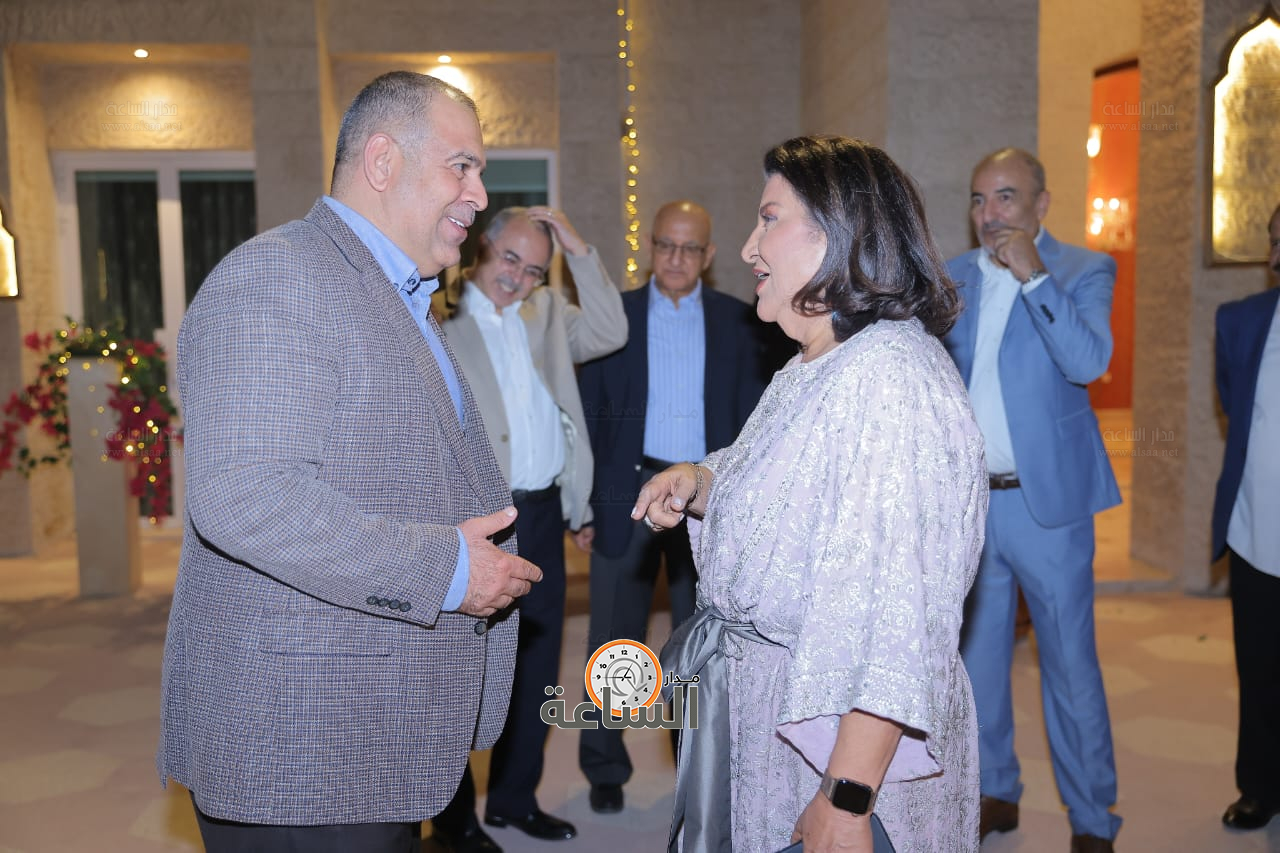 Madar Al-Saa Images 0.8045361441273269