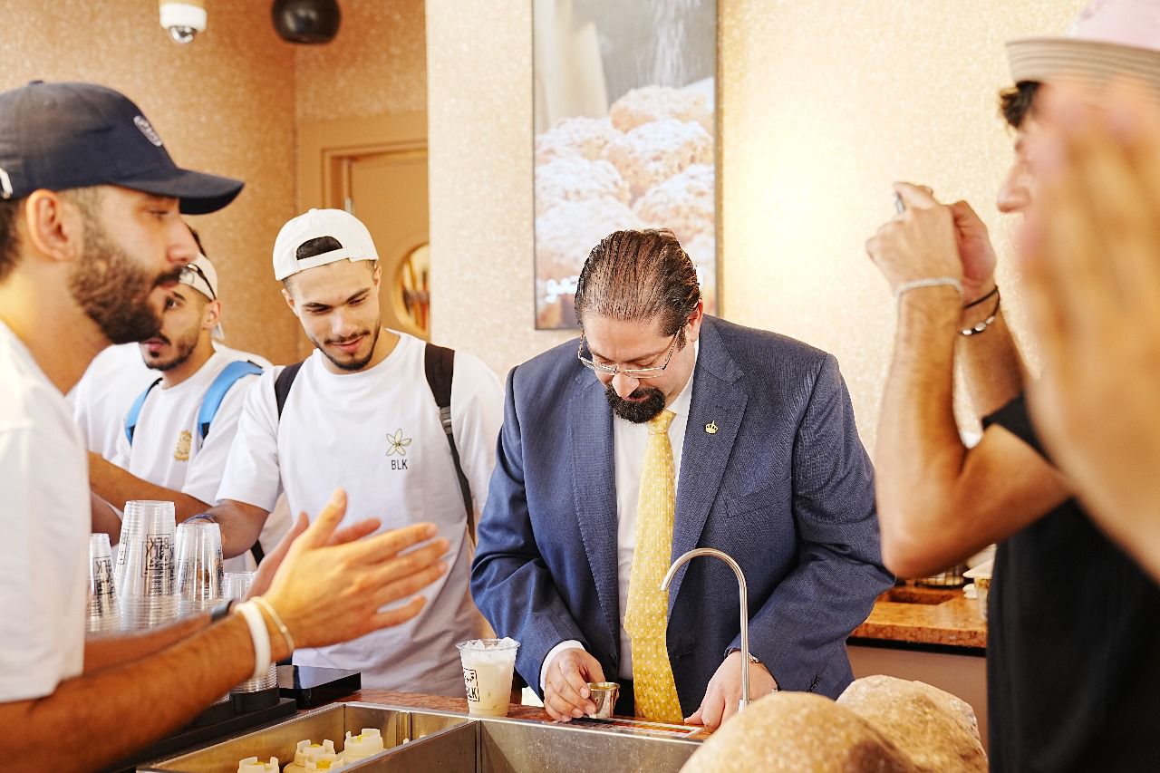 Madar Al-Saa Images 0.07420591728424075