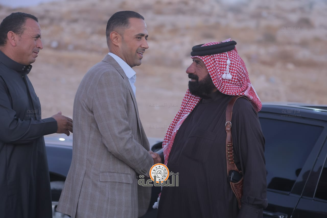 Madar Al-Saa Images 0.1387040236491628