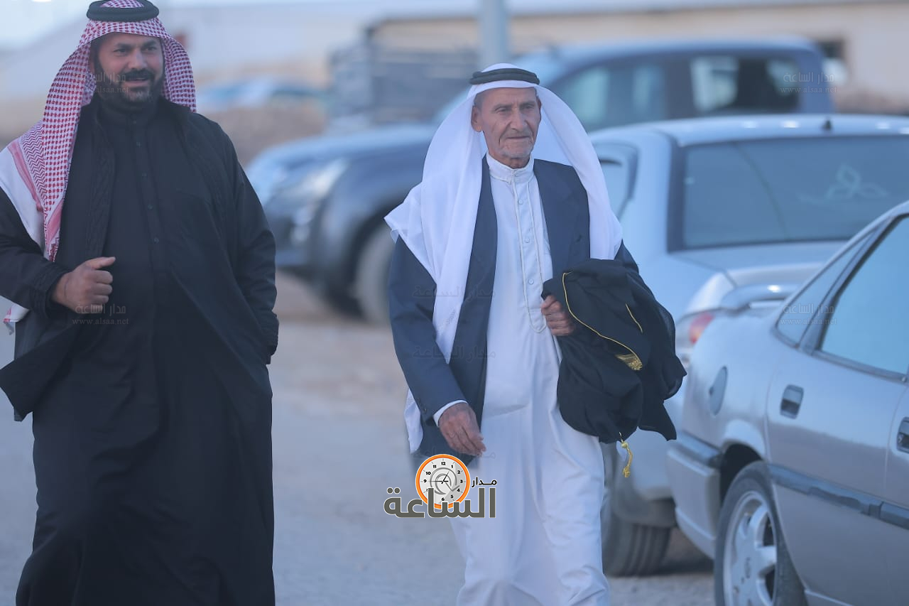 Madar Al-Saa Images 0.949998919176728