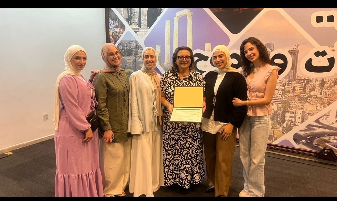 Madar Al-Saa Images 0.800906227760165