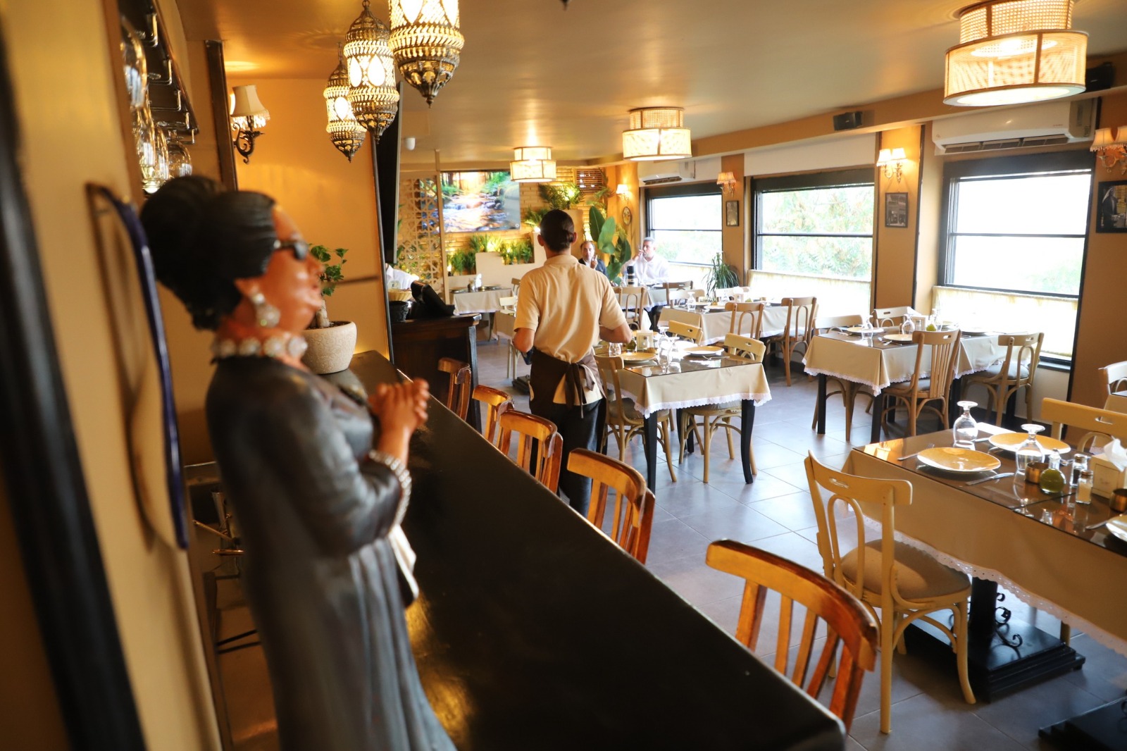 Madar Al-Saa Images 0.7607661580340735