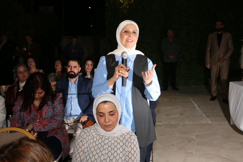 Madar Al-Saa Images 0.8105917292190006