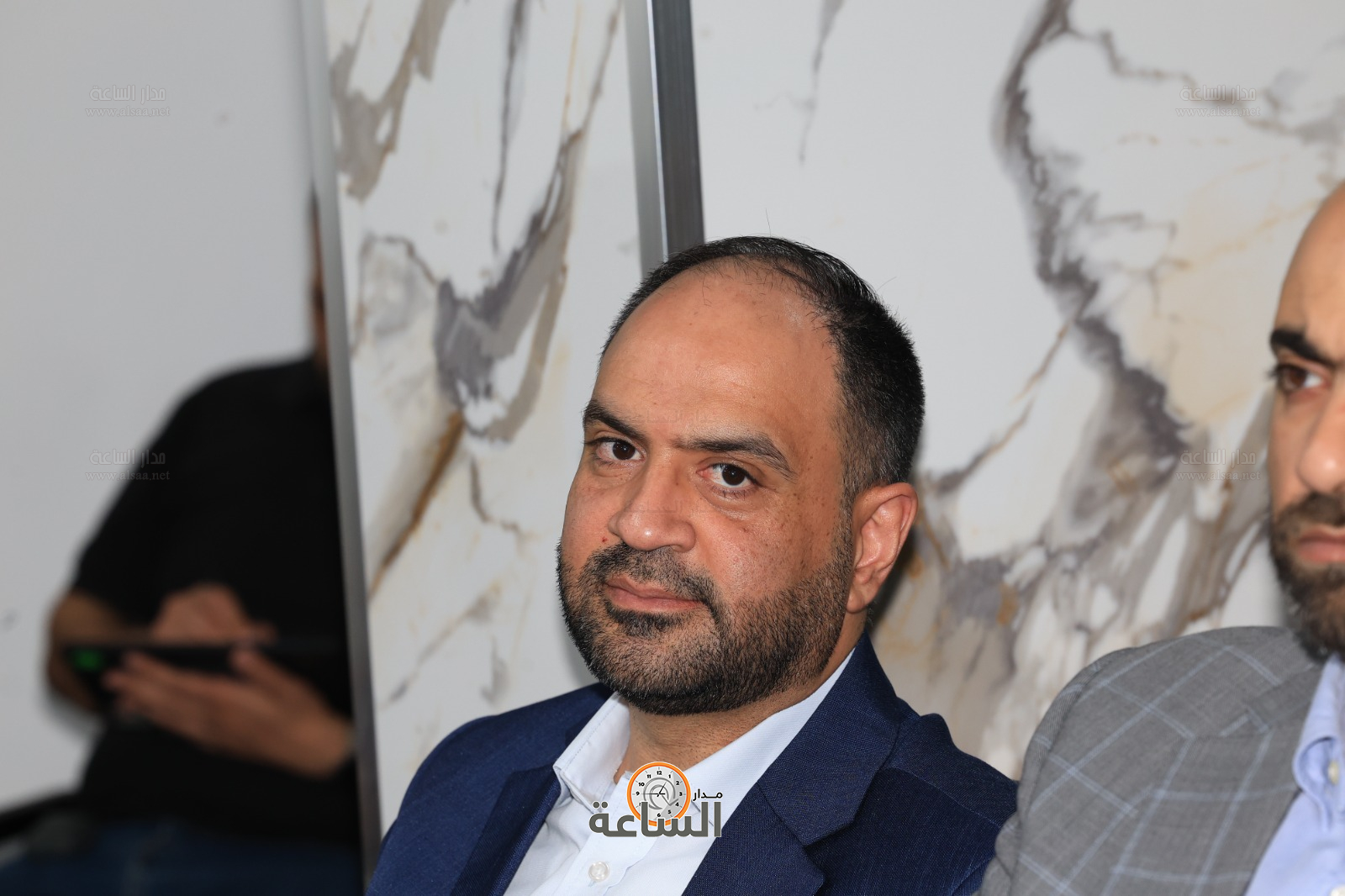 Madar Al-Saa Images 0.34374377210920015