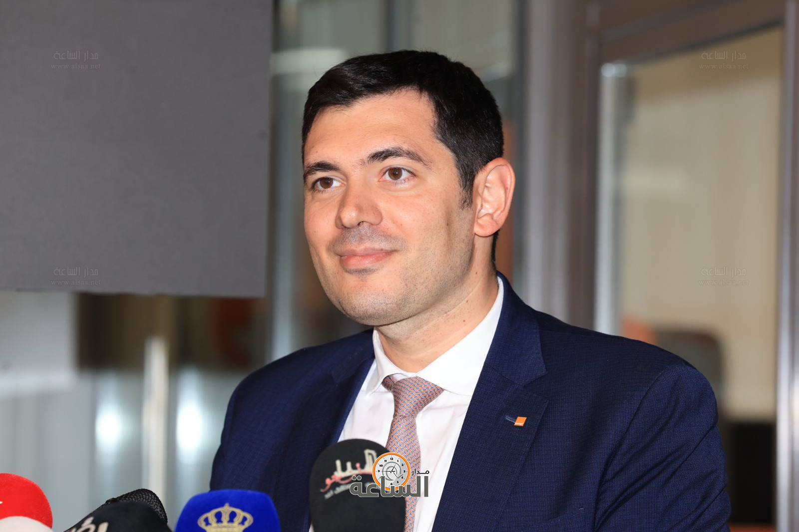 Madar Al-Saa Images 0.25868953452743837