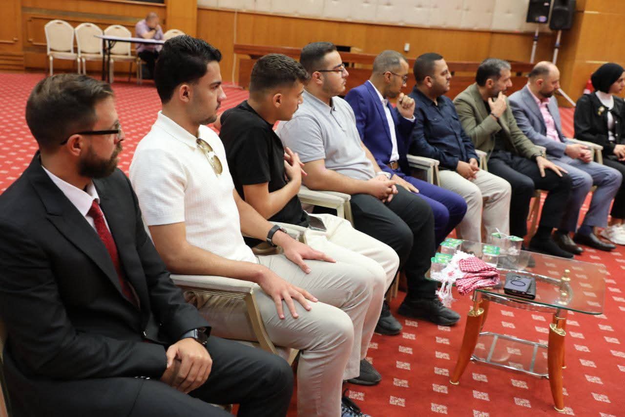 Madar Al-Saa Images 0.5679490322213772