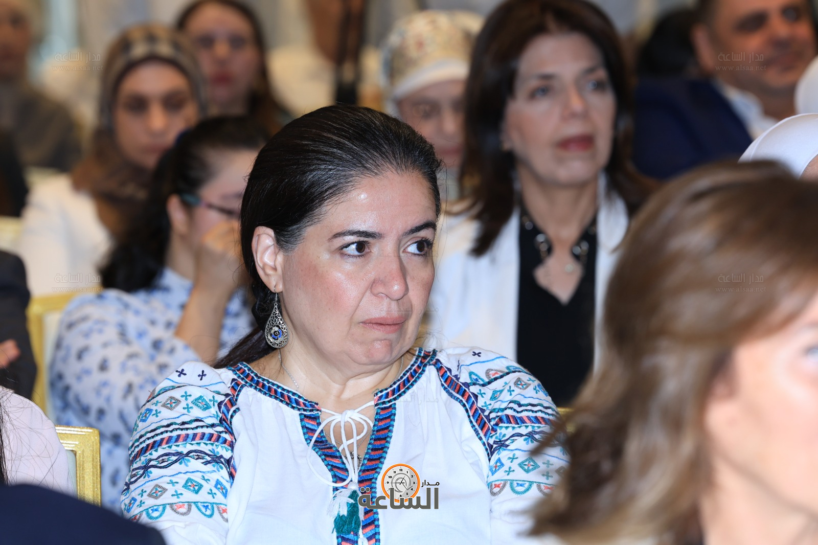 Madar Al-Saa Images 0.15795818359284786