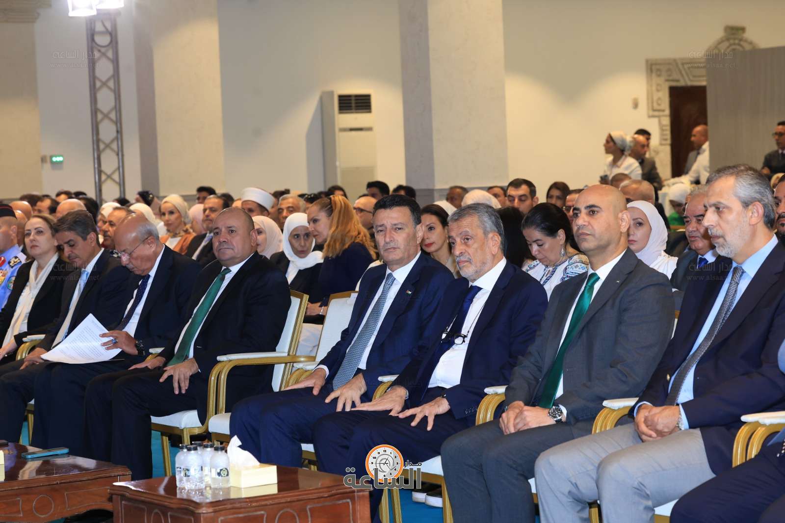 Madar Al-Saa Images 0.7879522872956863