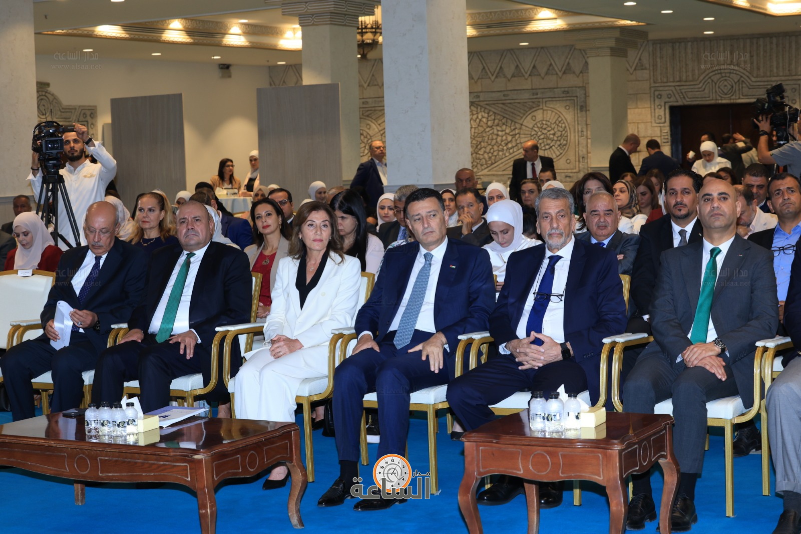 Madar Al-Saa Images 0.9808758817970905