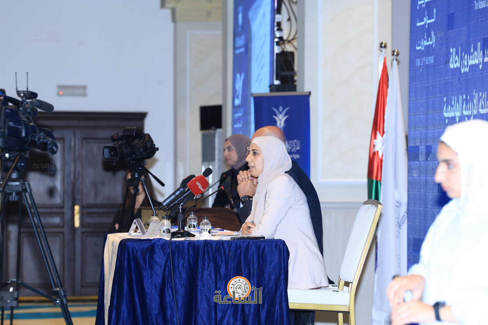 Madar Al-Saa Images 0.07268550820777875