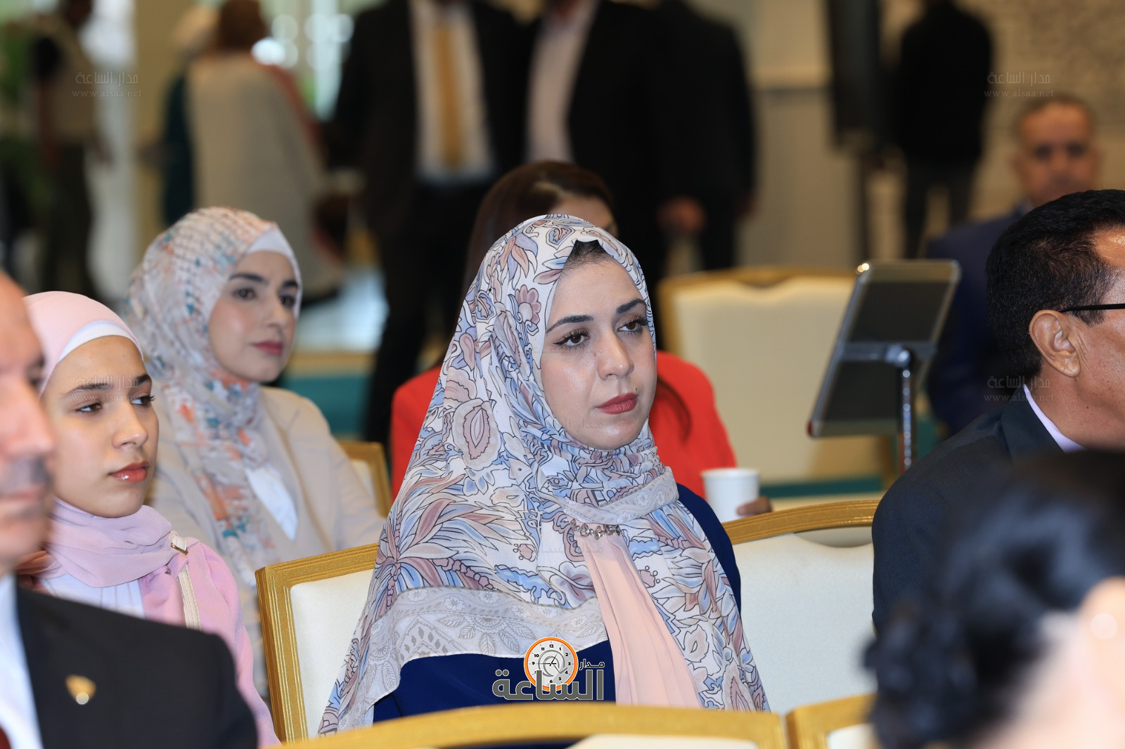 Madar Al-Saa Images 0.5414450372131974