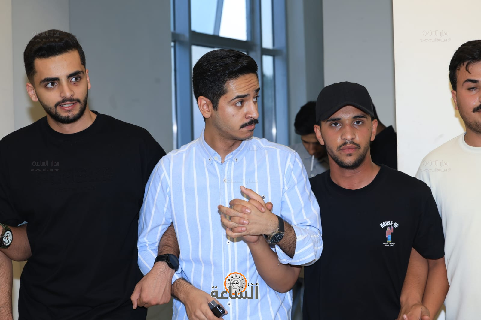 Madar Al-Saa Images 0.6989427760489921