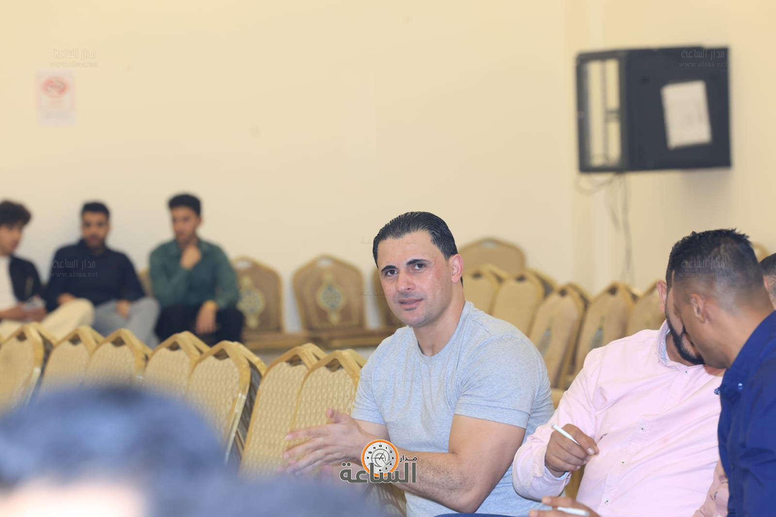 Madar Al-Saa Images 0.8716519214647646