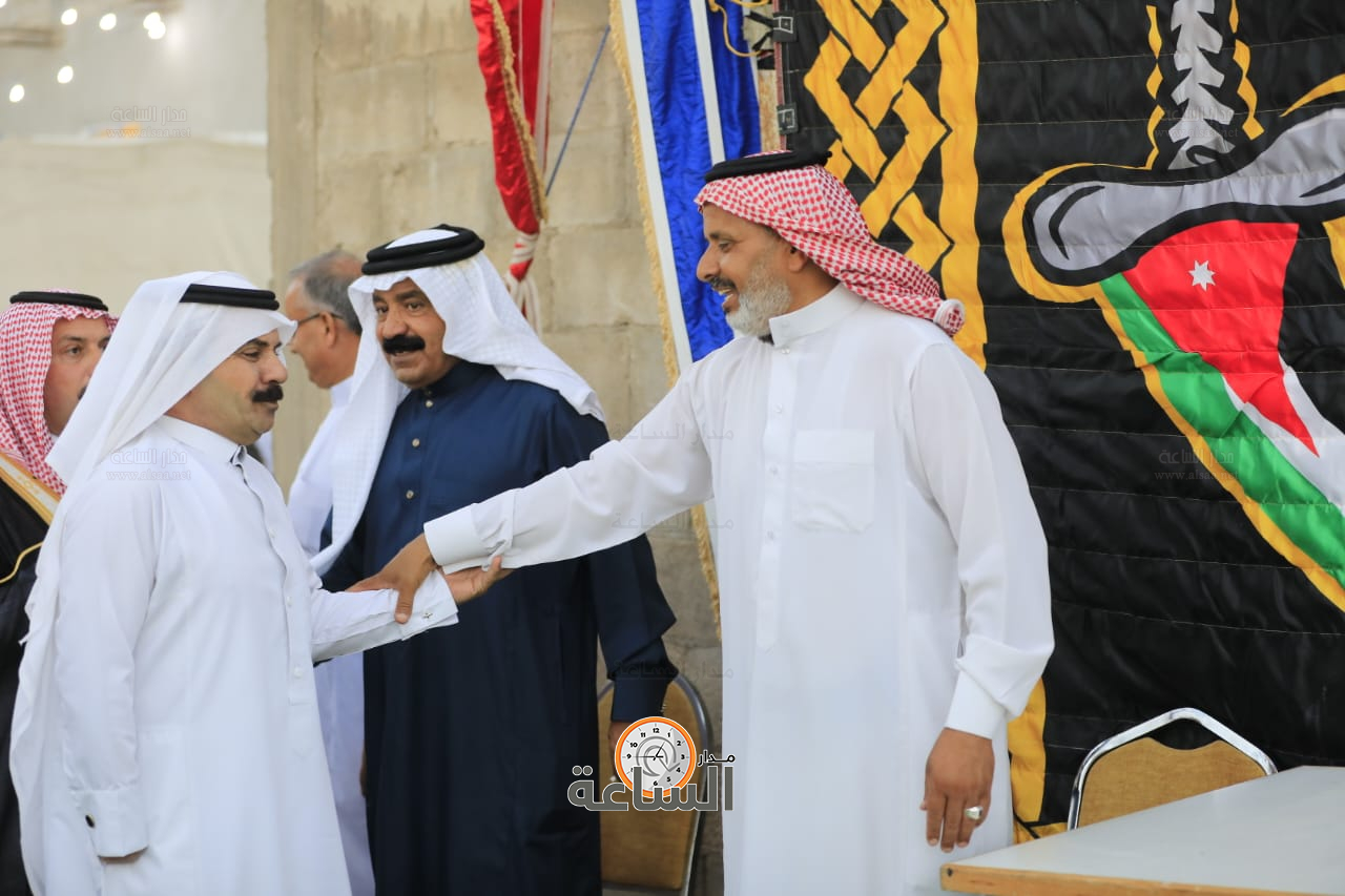 Madar Al-Saa Images 0.9276621914280243