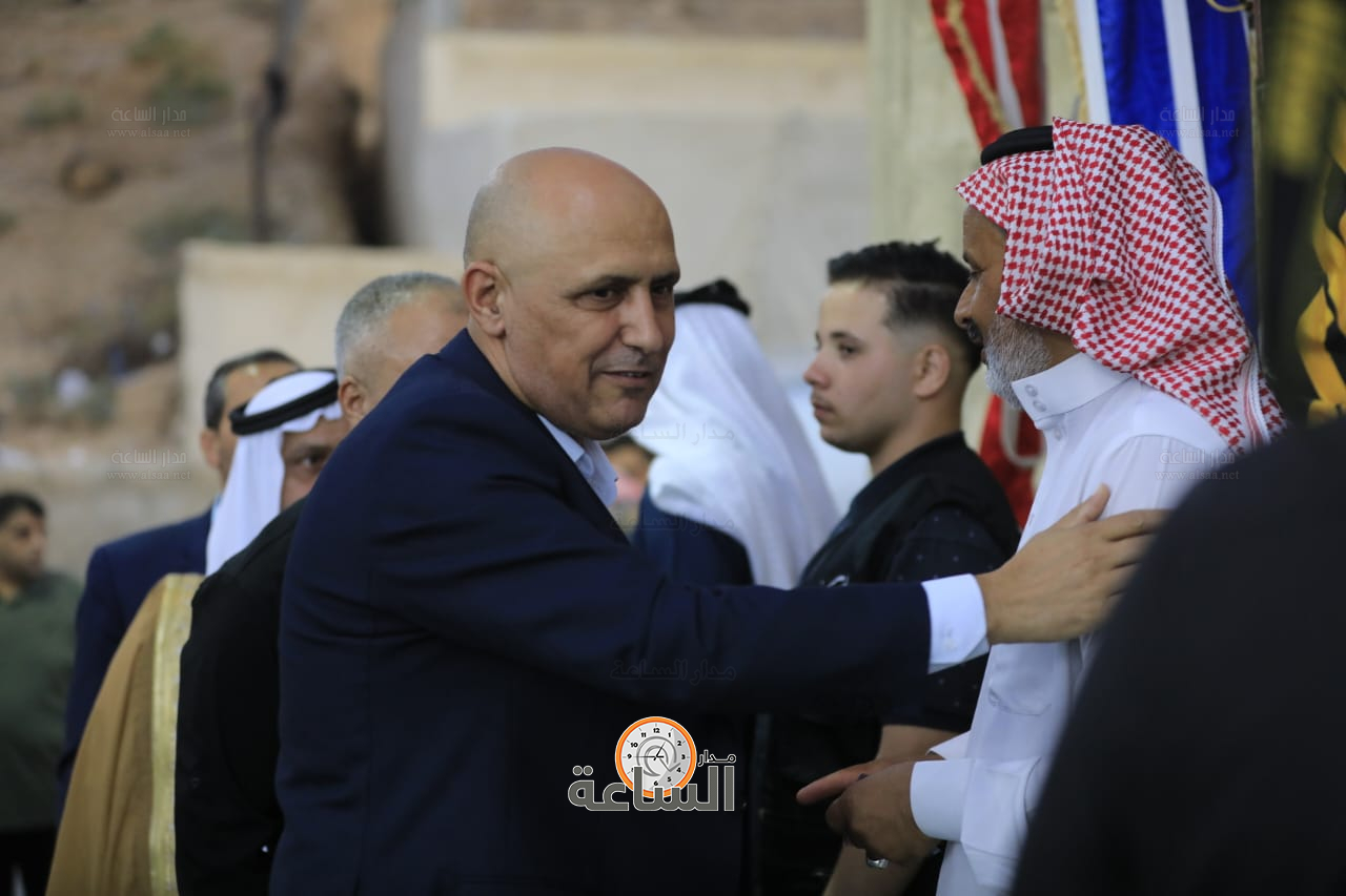 Madar Al-Saa Images 0.7119735368164906