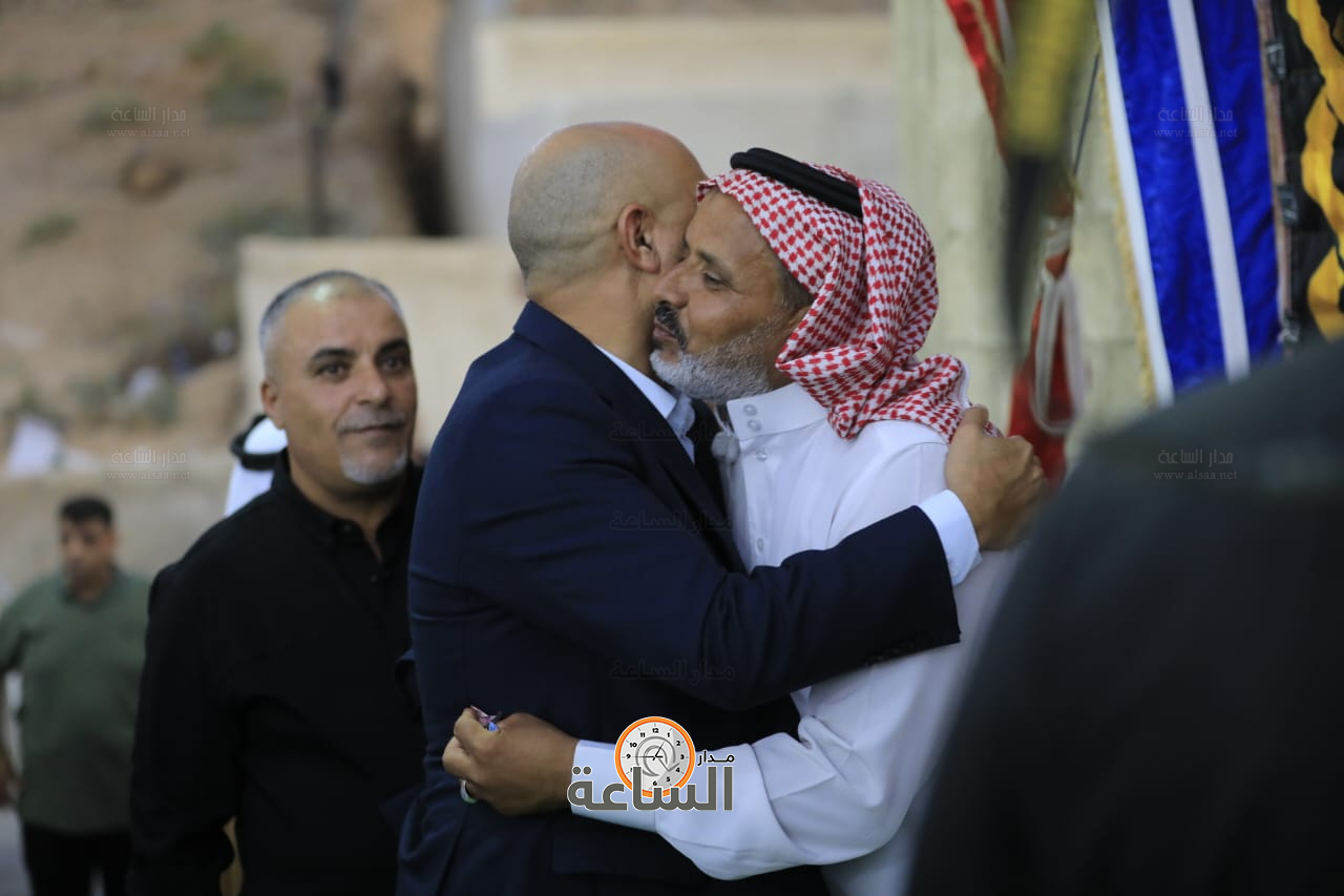 Madar Al-Saa Images 0.9477551488775484