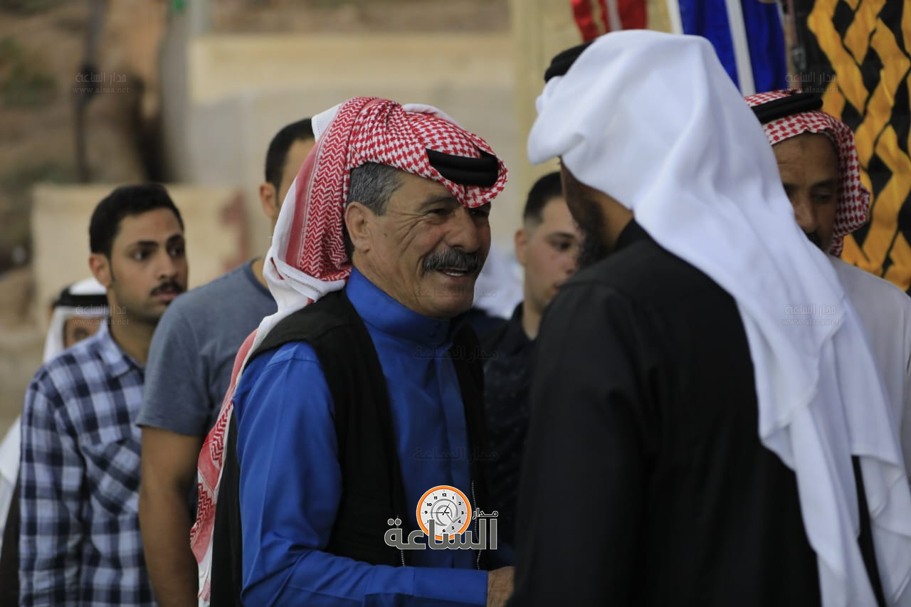 Madar Al-Saa Images 0.4097135855192099