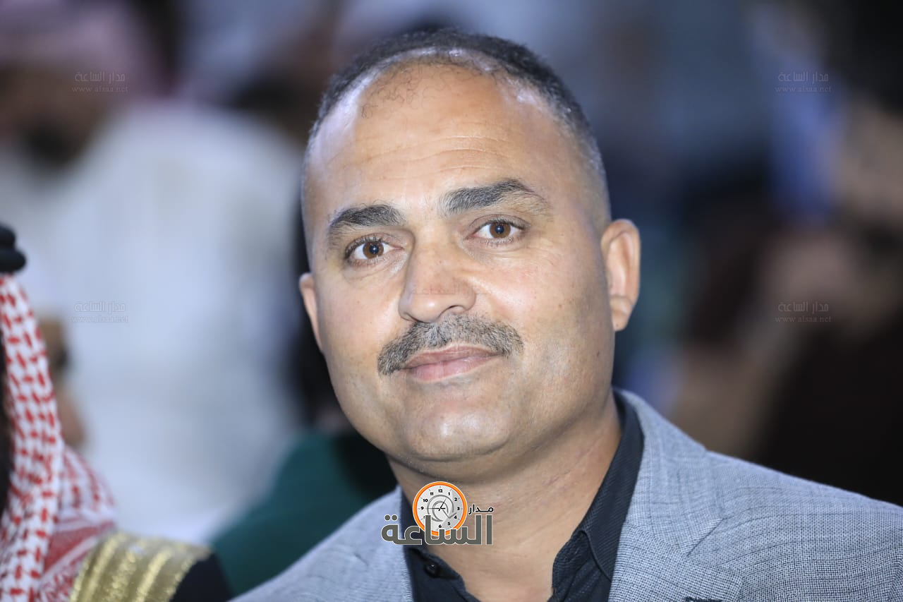 Madar Al-Saa Images 0.1688785139256752