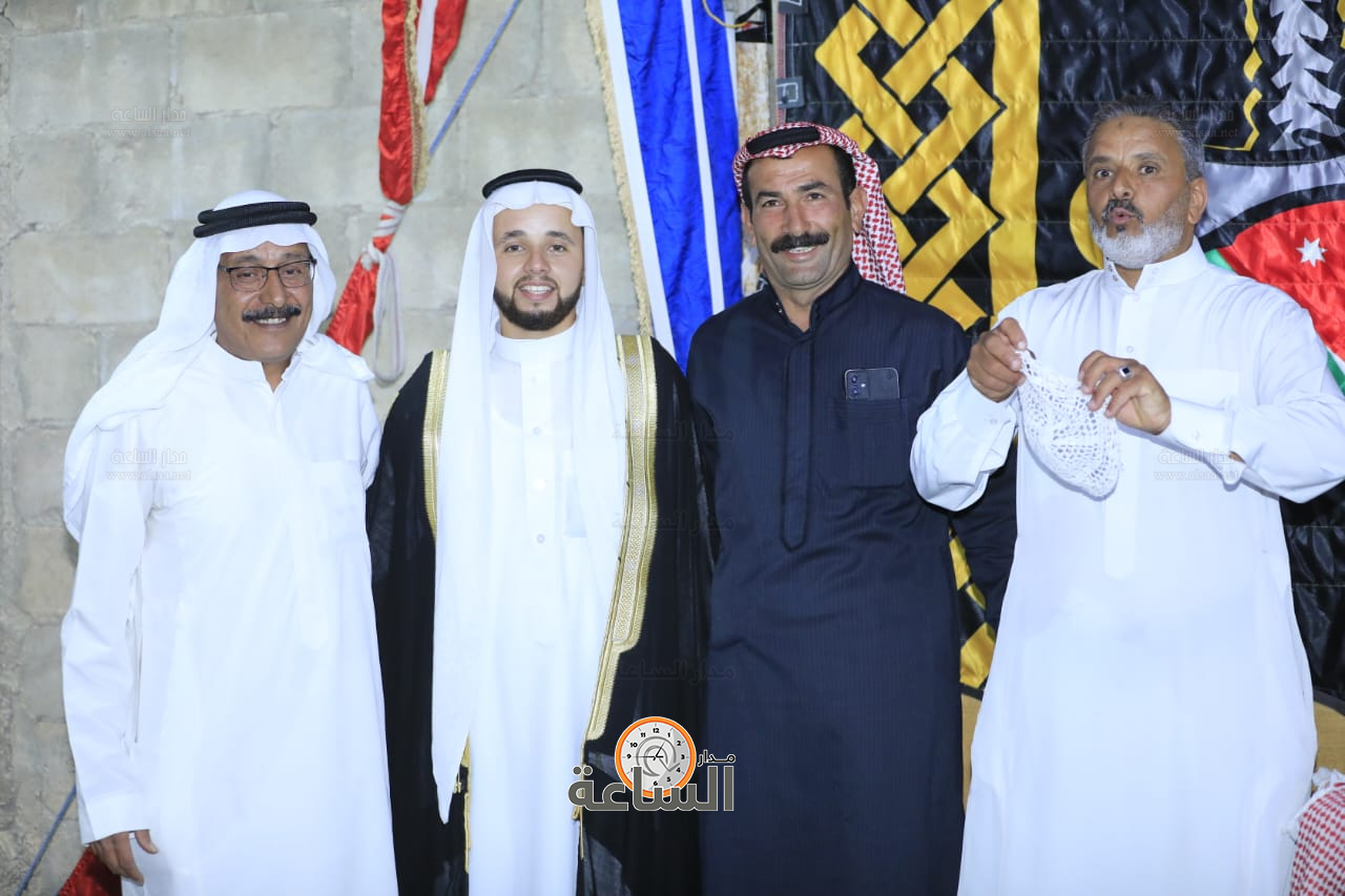 Madar Al-Saa Images 0.4996221912040336