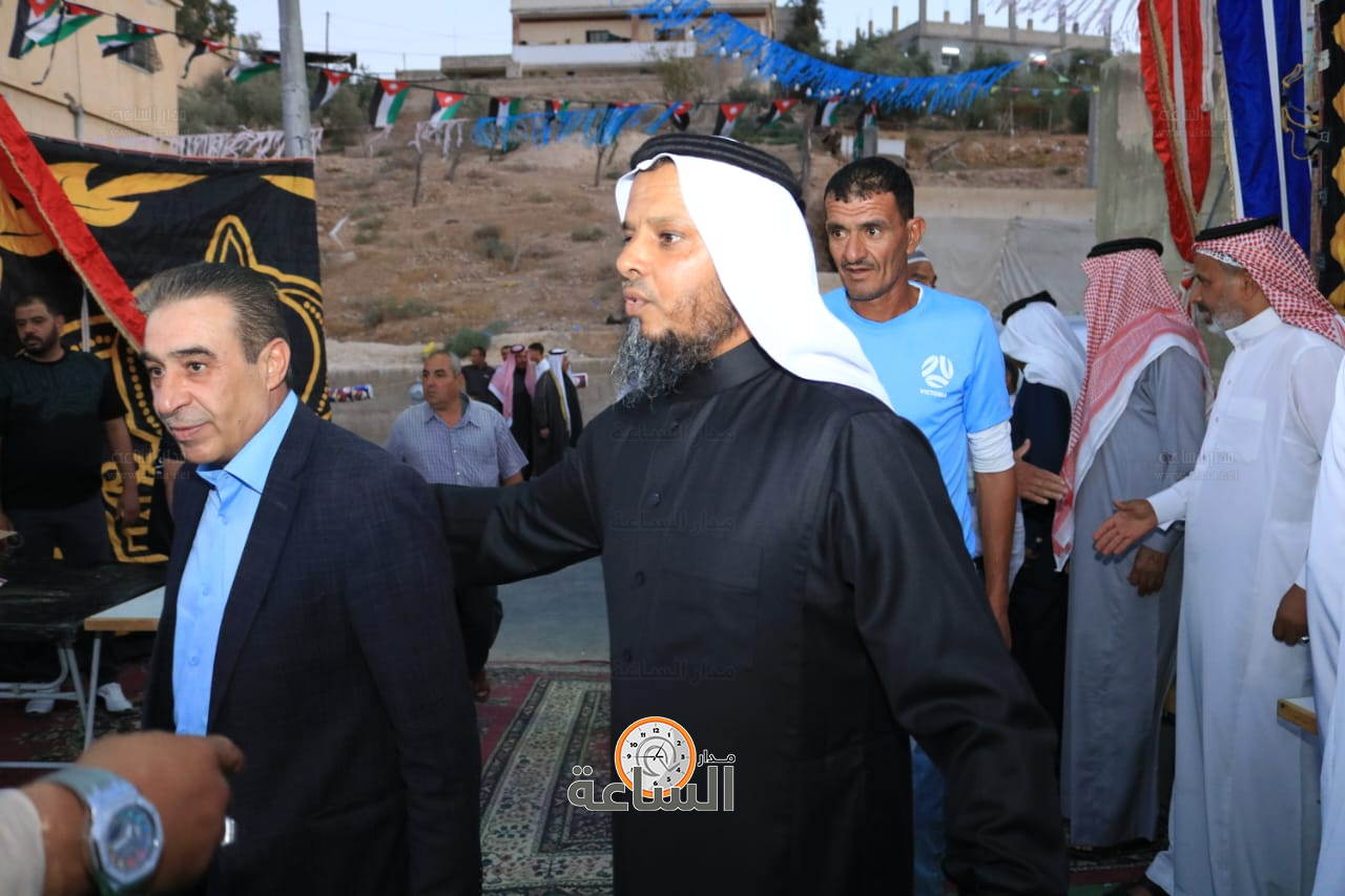 Madar Al-Saa Images 0.4435936734849376