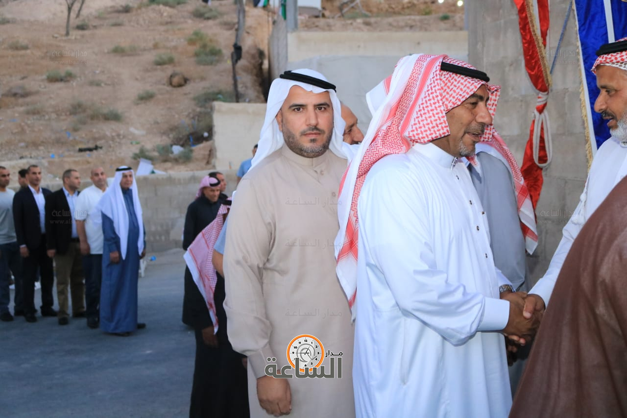 Madar Al-Saa Images 0.49519447486471624