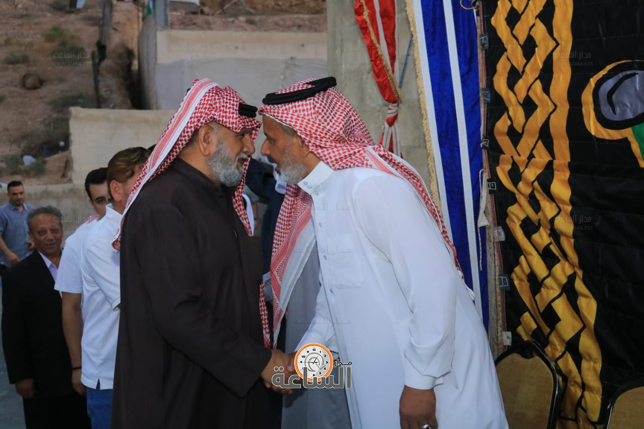 Madar Al-Saa Images 0.1771904847233795