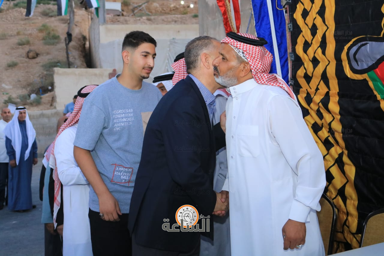 Madar Al-Saa Images 0.4568215163585648