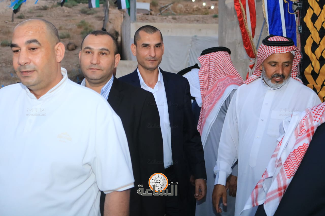 Madar Al-Saa Images 0.6119051406042255