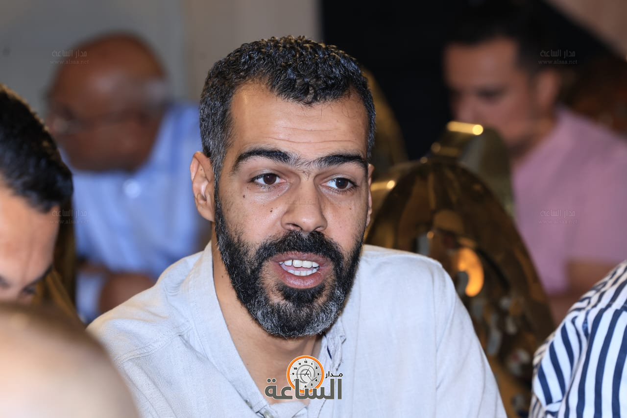 Madar Al-Saa Images 0.797551572185843