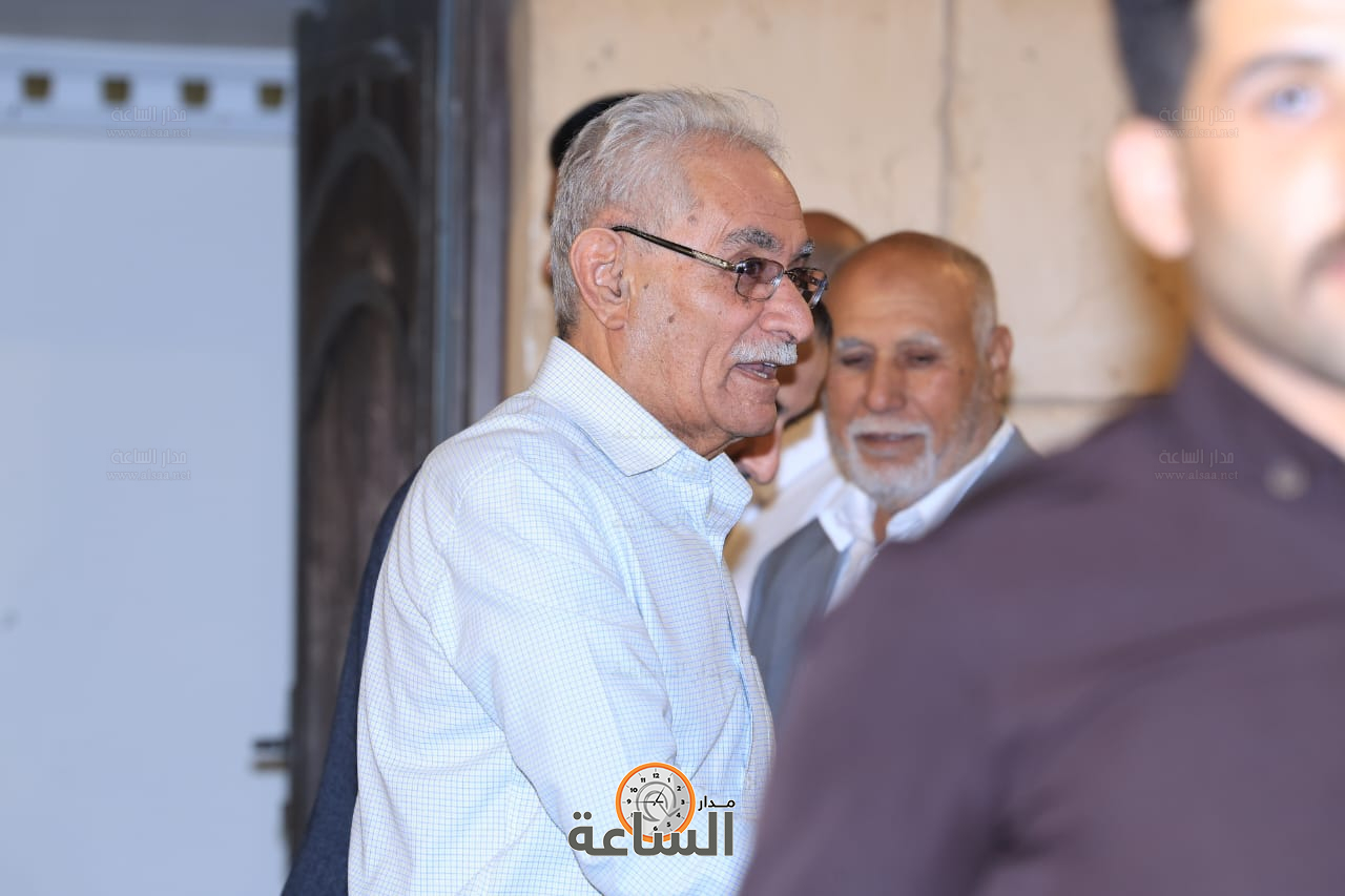 Madar Al-Saa Images 0.7369373535785902