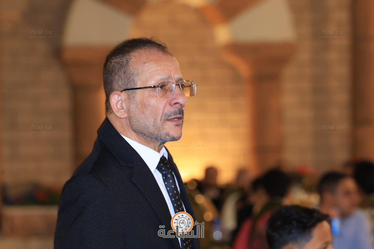 Madar Al-Saa Images 0.930216437826126